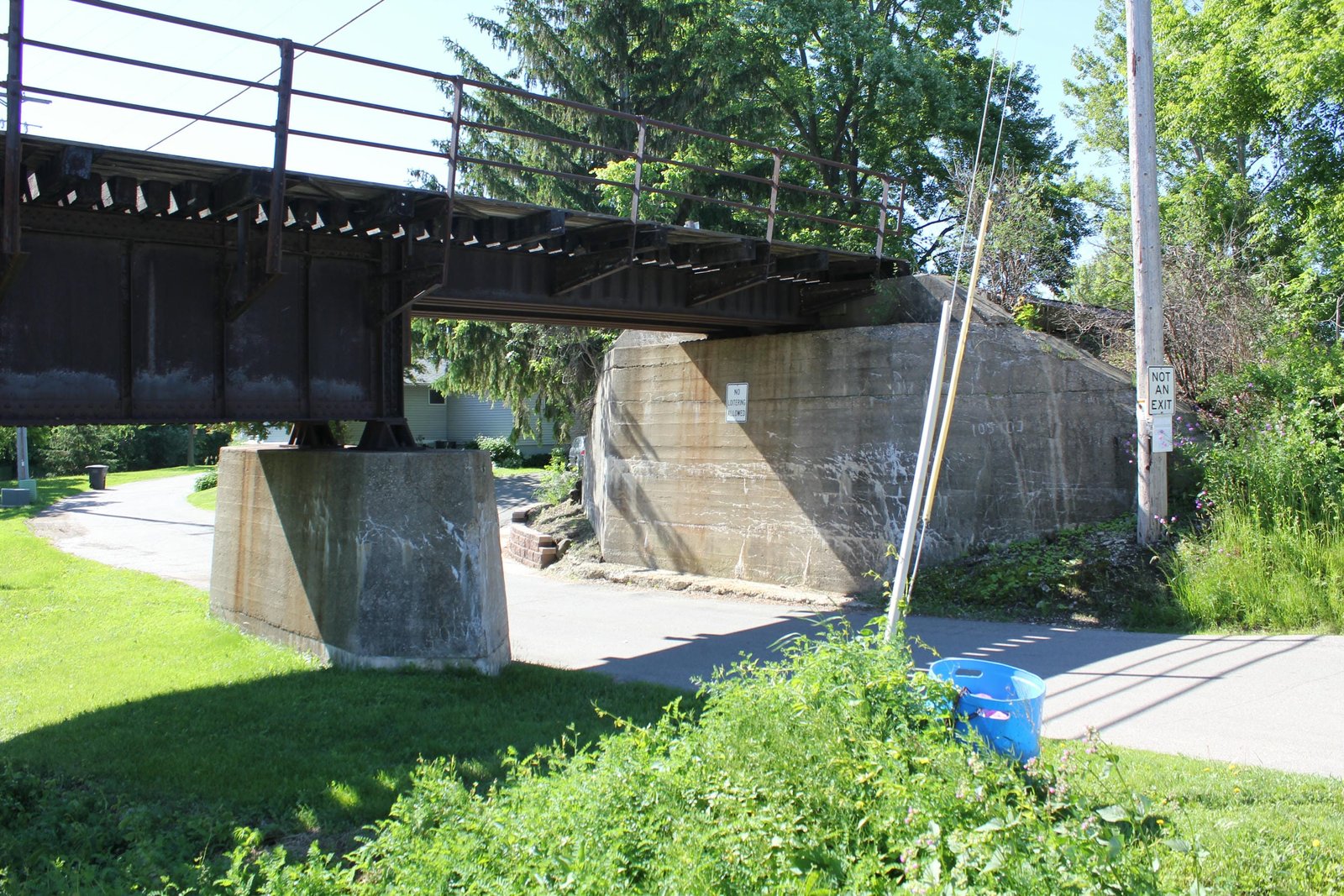 South approach (span #1)